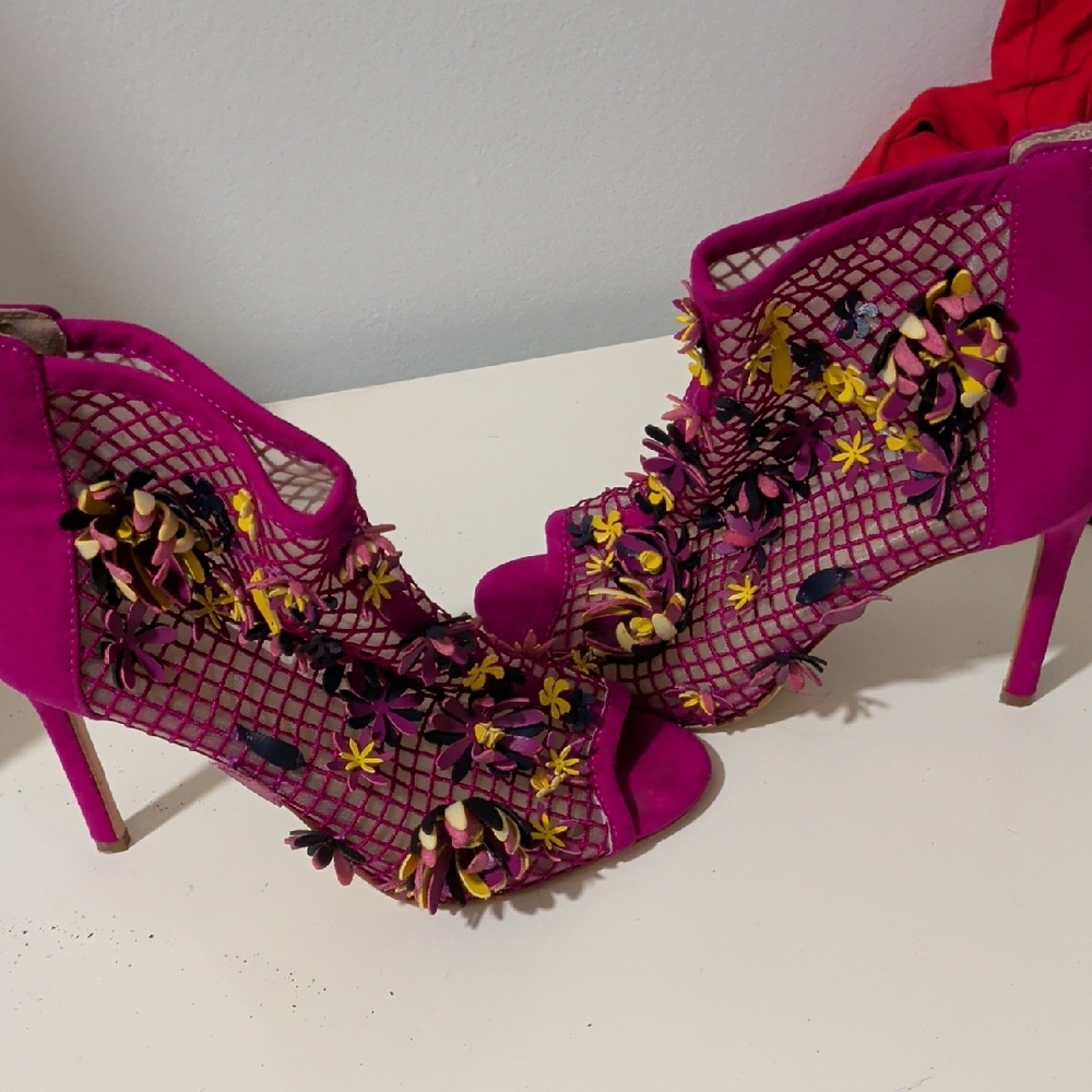 Jessica Simpson Pink Floral Mesh Heels Unique Brand New